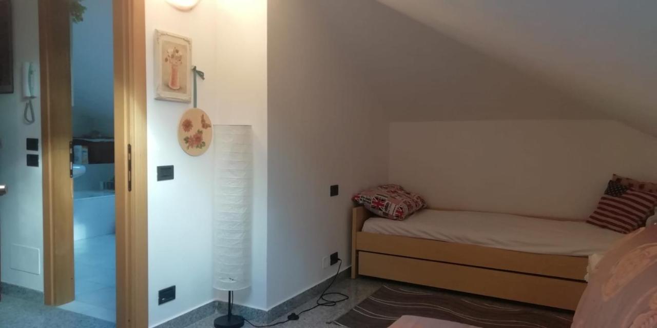 La Tua Mansarda A Bergamo Villa Buitenkant foto