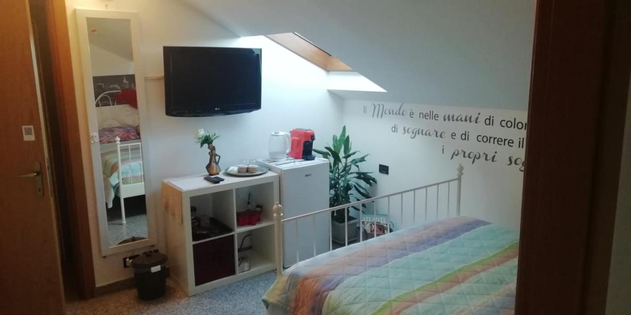 La Tua Mansarda A Bergamo Villa Buitenkant foto