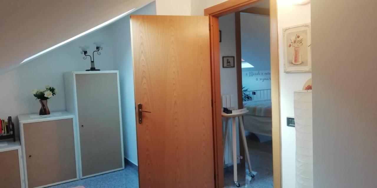 La Tua Mansarda A Bergamo Villa Buitenkant foto